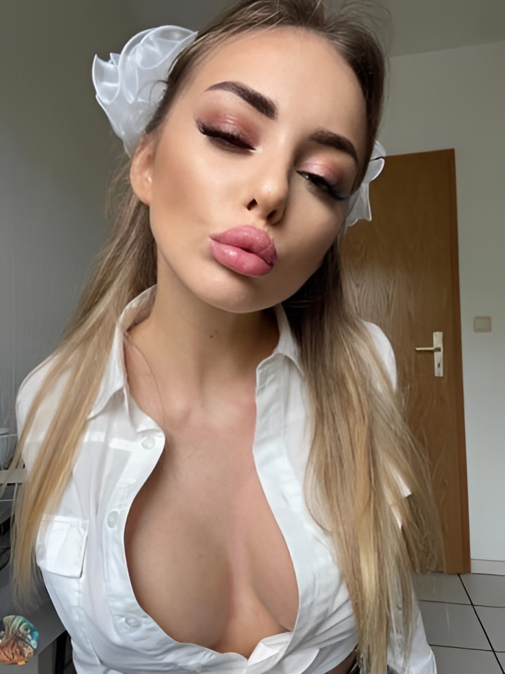 Индивидуалка Ева, доступна для личного знакомства от 5000 руб