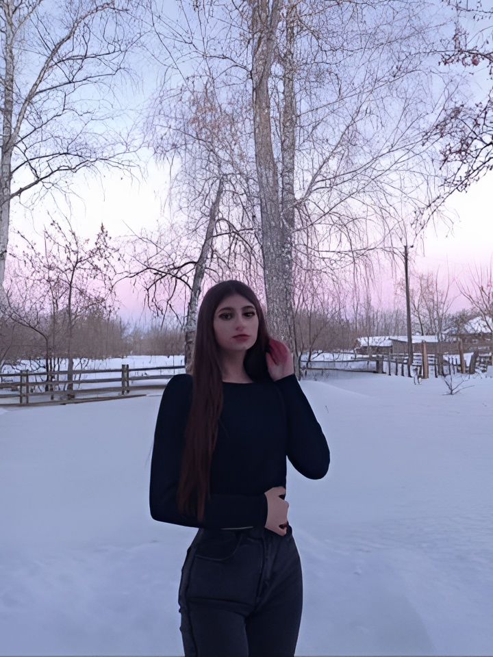 Кира привлекальеная девушка из Троицка цена от 2500 руб