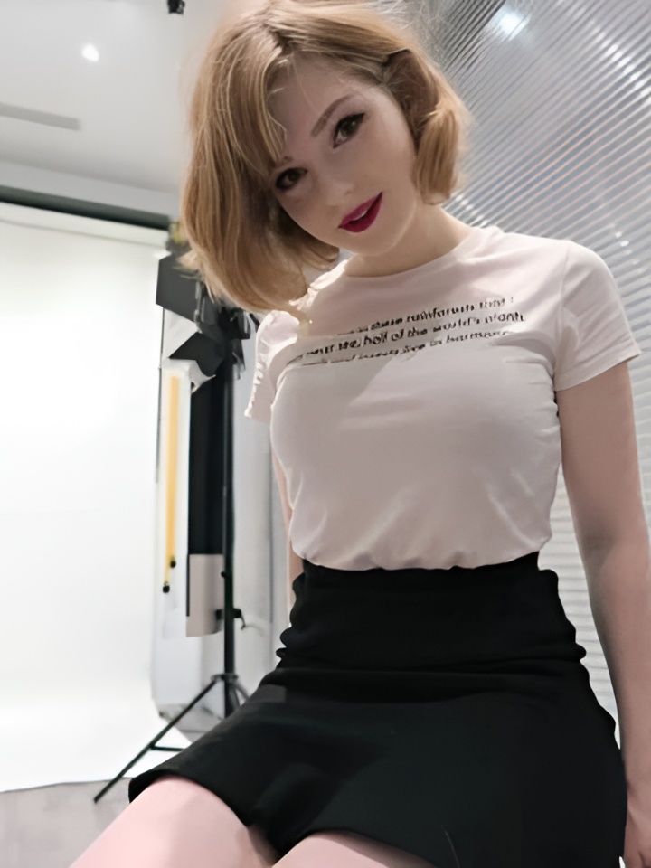 Кристина привлекальеная девушка из Троицка цена от 5000 руб