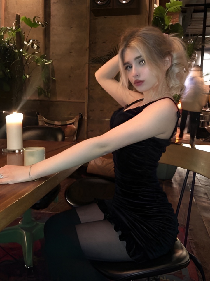 Милана привлекальеная девушка из Троицка цена от 10000 руб