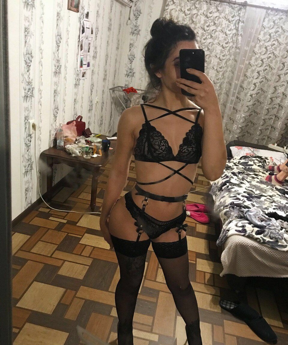 Анжелика привлекальеная девушка из Троицка цена от 3500 руб