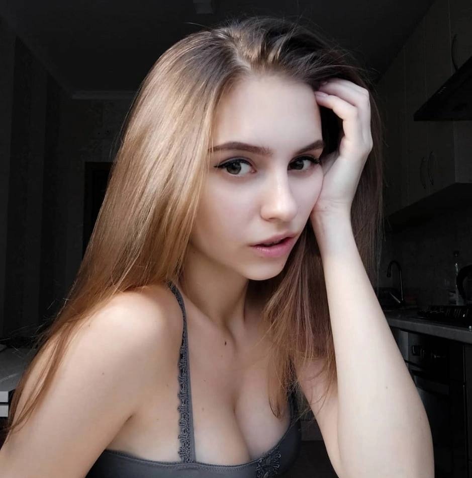 Елизавета привлекальеная девушка из Троицка цена от 3000 руб