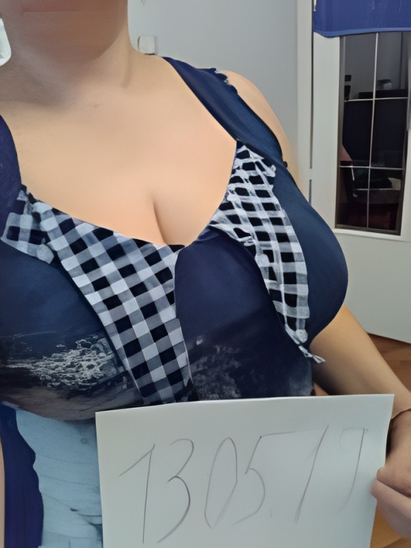 Полина привлекательная девушка из Троицка цена от 2500 руб