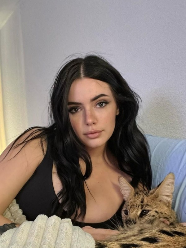 Тонечка привлекательная девушка из Троицка цена от 3000 руб